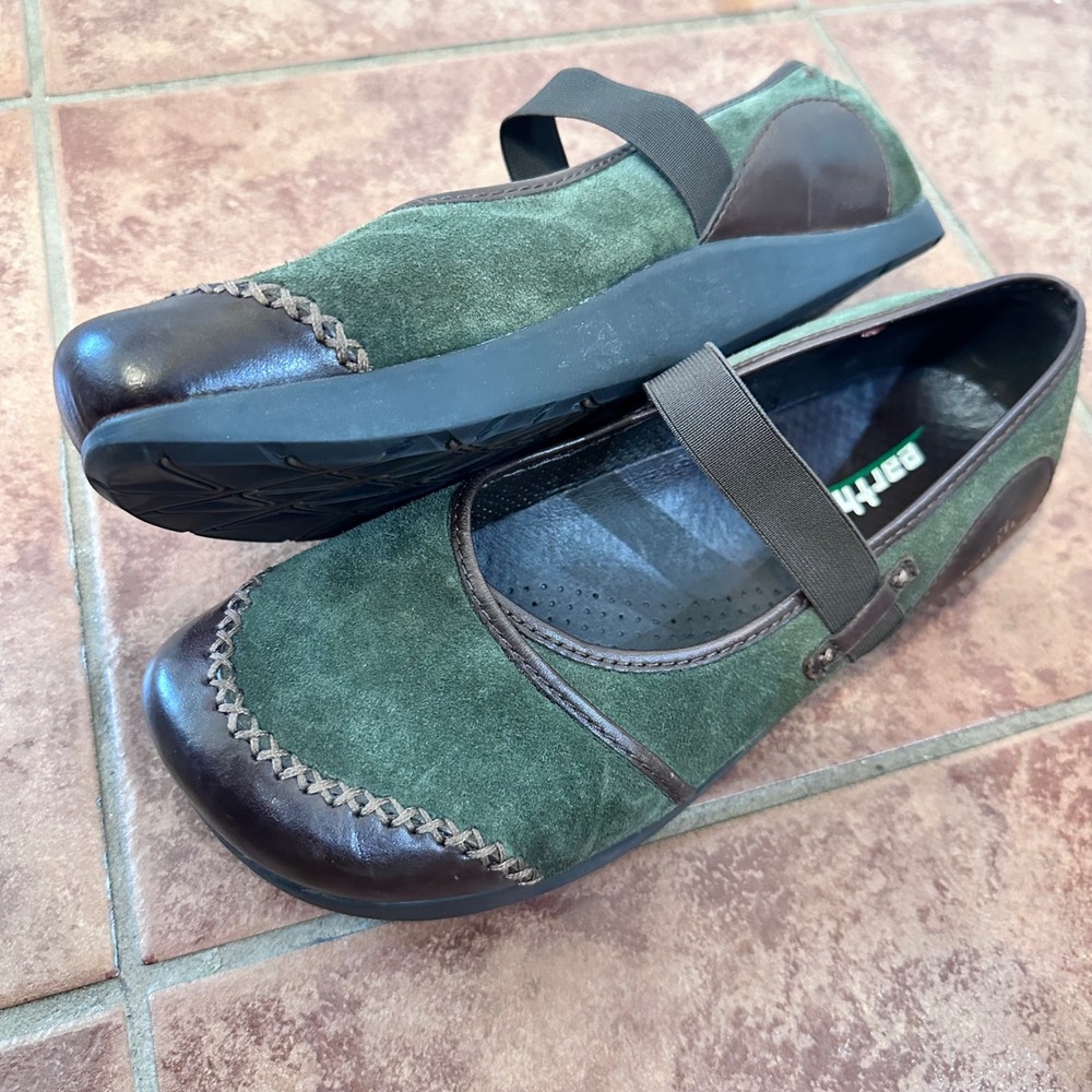 Earth Kalso Suede Leather Whipstitch Mary Jane Shoes Women 9 Green Brown